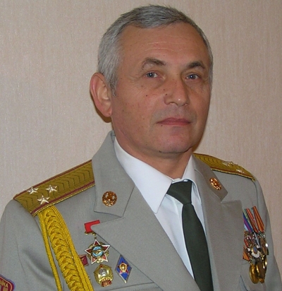 Вітаємого нашого дорогого Віктора Івановича Яцину з Днем народження!