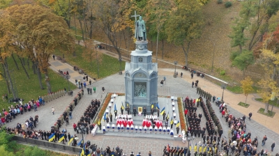Вітаємо усіх юних захисників Батьківщини та педагогів з Днем Збройних сил України!