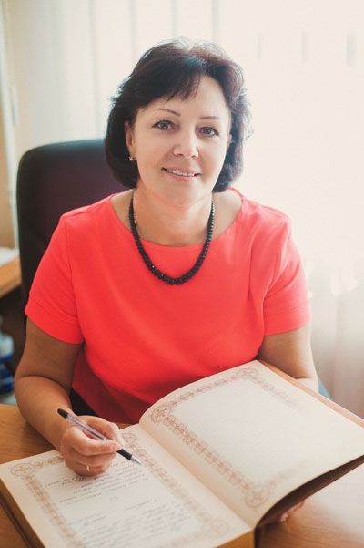 Вітаємо Наталію Михайлівну Головіхіну з Днем Народження!