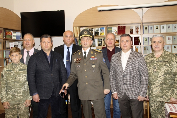 &quot;ЗНАК ПОШАНИ&quot; – КАДЕТСЬКИМ АКТИВІСТАМ