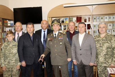 &quot;ЗНАК ПОШАНИ&quot; – КАДЕТСЬКИМ АКТИВІСТАМ