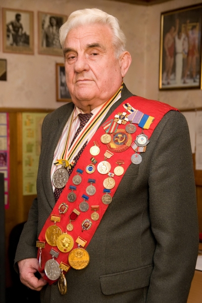 Воспитателю киевских суворовцев рукоплескал Рим